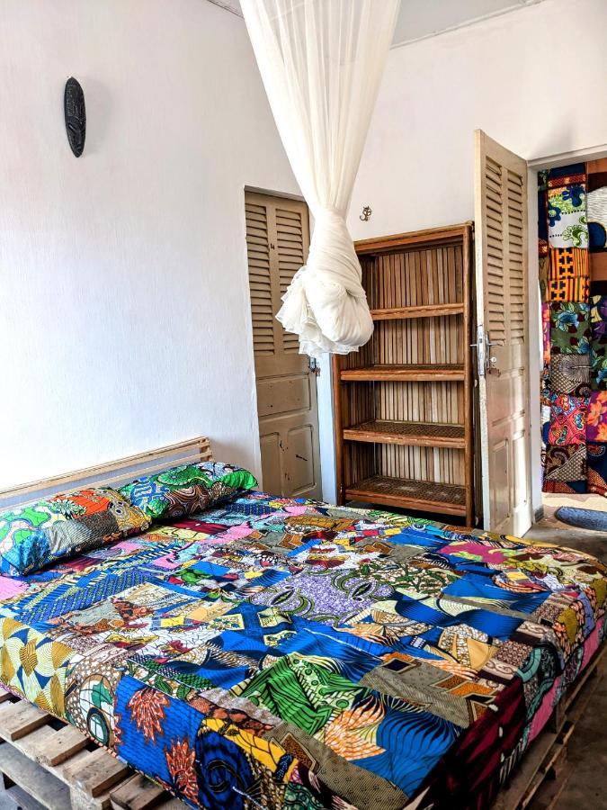 Chambres D'Hotes - Chez Mama Sedjro Porto-Novo Ngoại thất bức ảnh